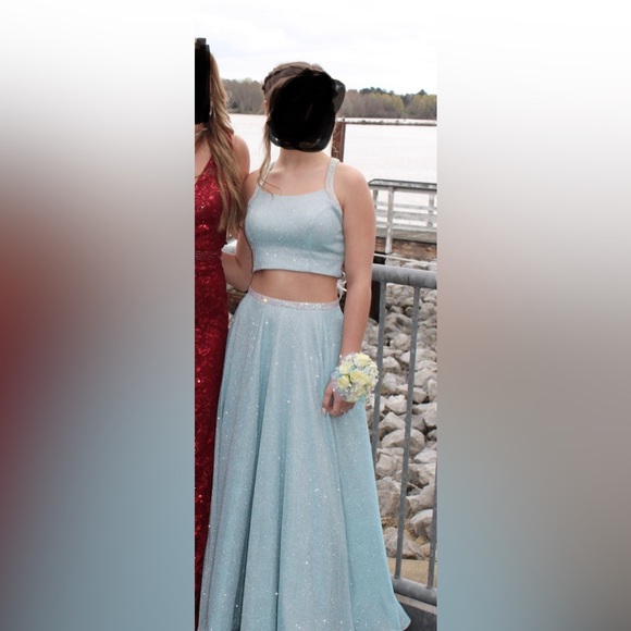 Blue J. Michaels Two Piece Prom Dress - Size 0 - Picture 4 of 4